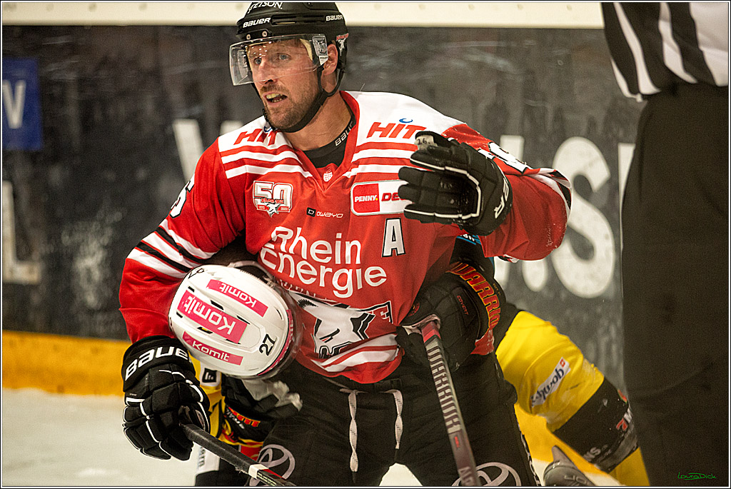 PENNY DEL;  Testspiel 2 Koelner Haie- SC Bern; Koeln, 20.08.2022